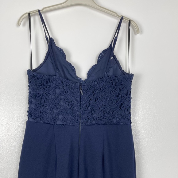 Lulu’s Navy Blue Leandra Maxi Crochet Side Slit Formal Dress size Small - Picture 7 of 13